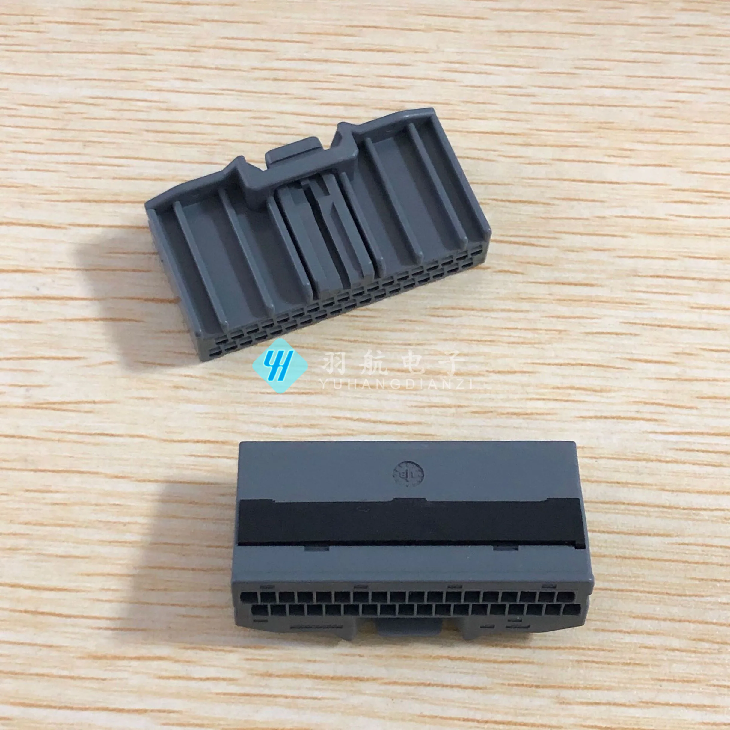 

30pcs original new MX34036SF1 connector rubber shell 36P 2.2MM spacing