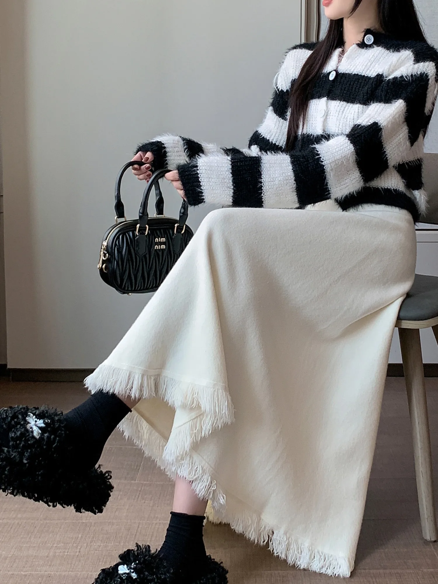 하이웨이스트 니트 태슬 스커트 여성용 가을 겨울 신상 달콤한 스타일 폴리에스터 섬유 수제 플리츠 A라인 스커트