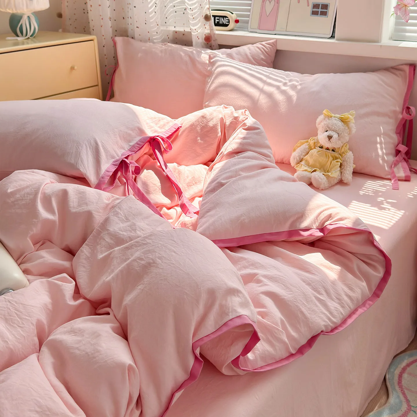

Girls Cotton Bedding Set Three-Piece Washed Cotton Sheet Set Bow-Tie Style Pure Cotton Duvet Cover Quilt Cover All Seasons Use