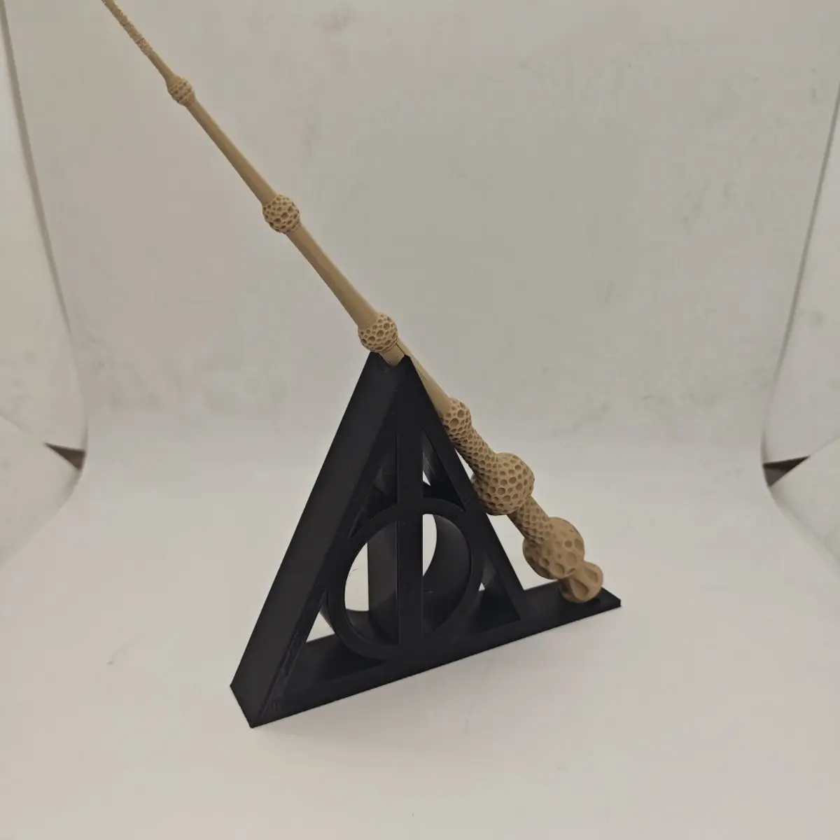Harry Potter Wand Stand Display Stand Deathly Hallows Storage Stand Christmas Gift Birthday Gift 3D Printing view 3