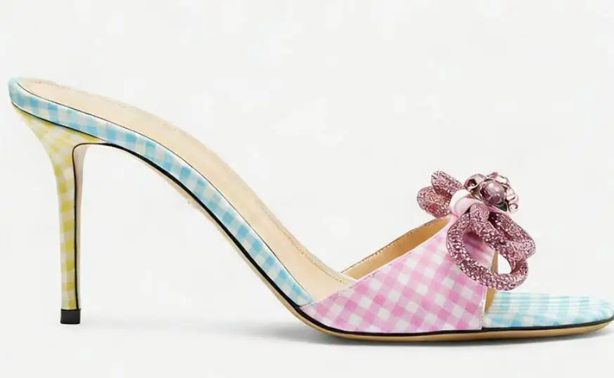 

Розовые туфли-мюли с красной сеткой, стразами и двойным бантом, на высоком каблуке 8 см, с круглым открытым носком, на шпильке, без застежки, женские