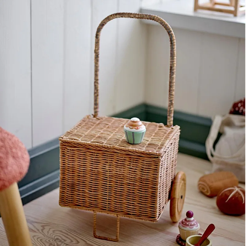 Rattan Baby Push Wagon Toy Wooden Toddler Pull Cart with Lid Children's Photography Prop Stroller Walking Helper Toy Cart