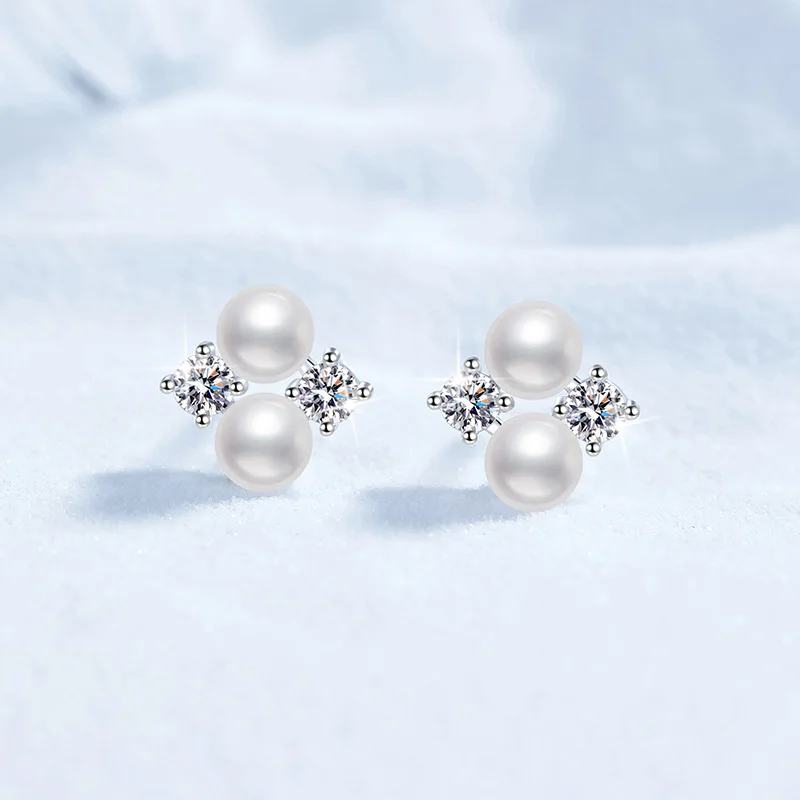 

Platinum PT950 18K Gold Freshwater Pearl Earrings Women's Clover Moissanite Light Luxury Earrings D Color 0.8carat Moissanite