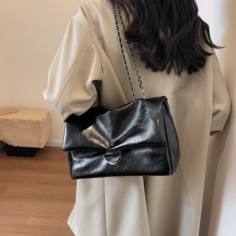 

New retro simple large capacity underarm tote bag for women cute autumn fashion chain single shoulder diagonal cross bag ita sac