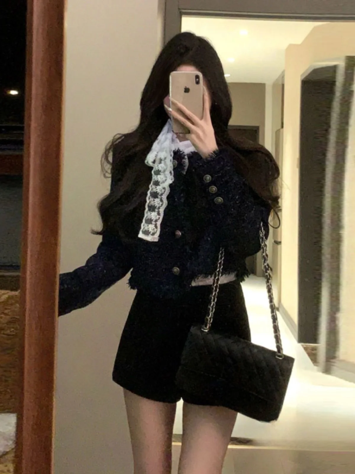 

Корейская женская стеганая куртка в стиле High-End, весна 2026, новая популярная модель, очень милое короткое пальто с пуговицами, теплая.