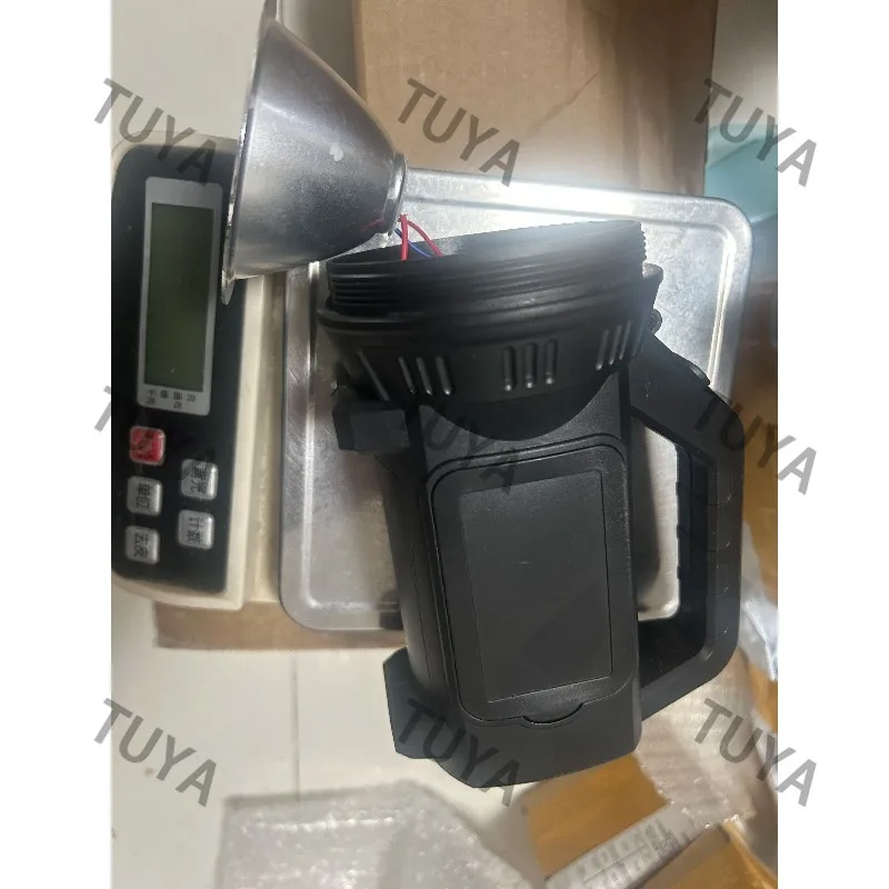 Multifunctional Handheld Flashlight Lantern with 4 Light Beads And Side Light COB Strong Light Portable Torch for Camping
