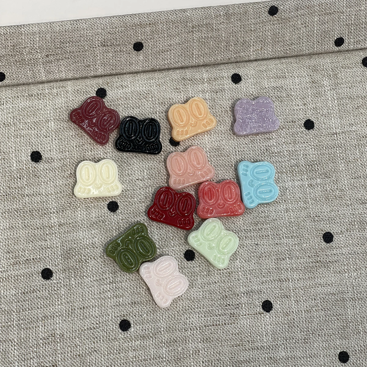 50pcs Embossed Shell Powder Frog Beads 12x15.3mm Assorted Colors Jewelry Make DIY Bracelet Accessories Necklace Earrings Gift