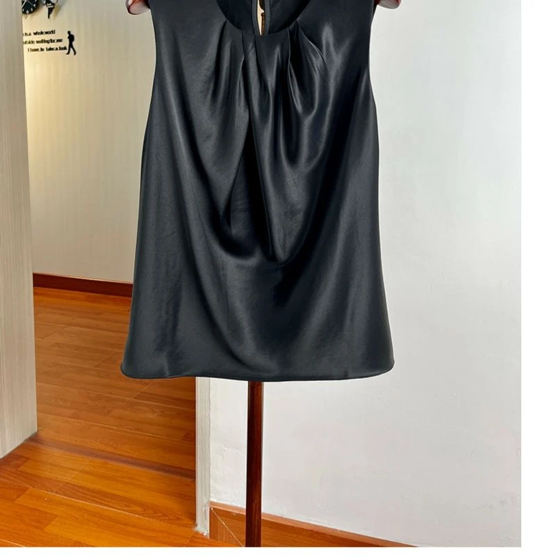 Summer Blouse Shirts Women Clothes Sleeveless Tunic Folds Blouses Solid Color Vintage Temperament Tops 2025 Blusas Mujer De Moda