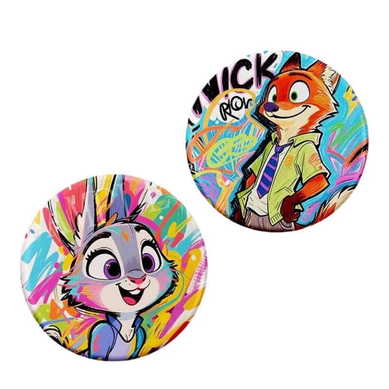 جديد ديزني Zootopia جودي نيك الرسوم المتحركة الثانوية المحيطة الكرتون الكتابة على الجدران سلسلة شارة الإبداعية لطيف 58 مللي متر بروش سميك هدية