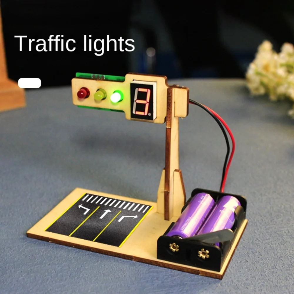 

Teaching Aids Kit Wooden Traffic Signal Model Traffic Light Intelligence DIY Toy Student LED Handmade Material Children's Day