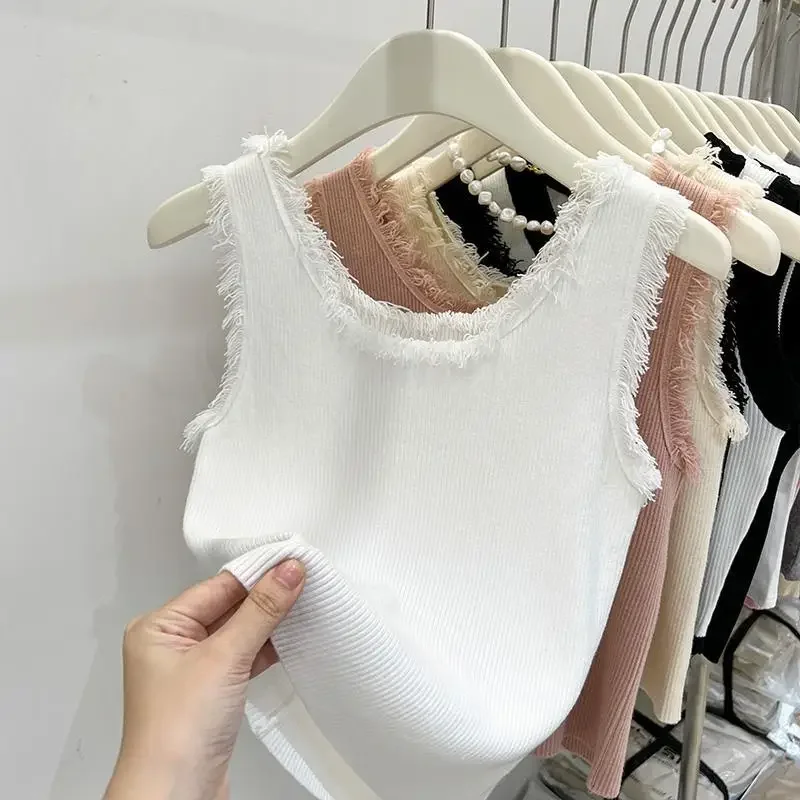 

Лето 2026, женская майка, однотонная вязаная майка без рукавов с кисточками и U-образным вырезом, ледяное шелковое нижнее белье, эластичная тонкая женская одежда, жилет, новинка