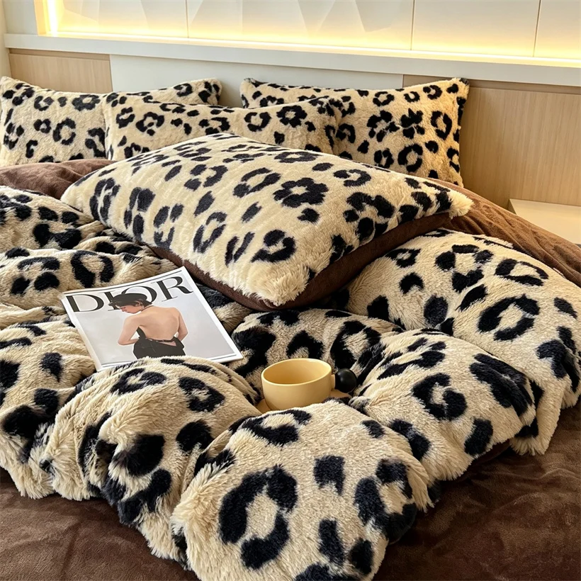 Winter Warm Duvet Cover Set Thick Fleece Quilt Cover Faux Fur Bed Sheet Pillowcase Velvet Bedding Set Single Double Queen King