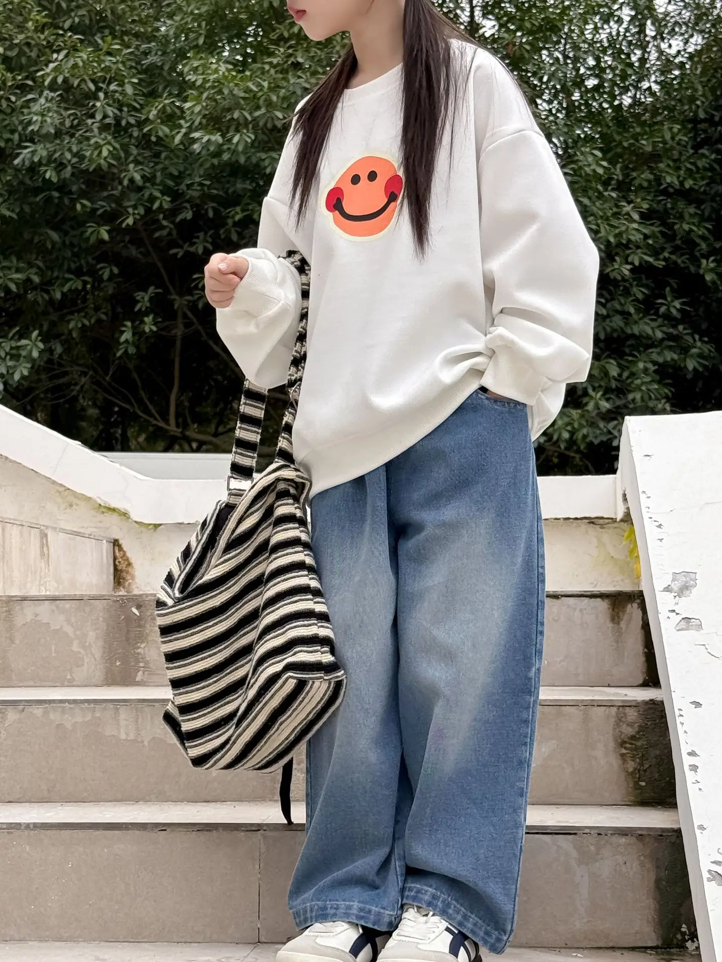 Children Jeans 2025 Spring Children Denim Wide-leg Pants Boys and Girls Neutral Letter Printed Straight Leg Casual Jean Pants