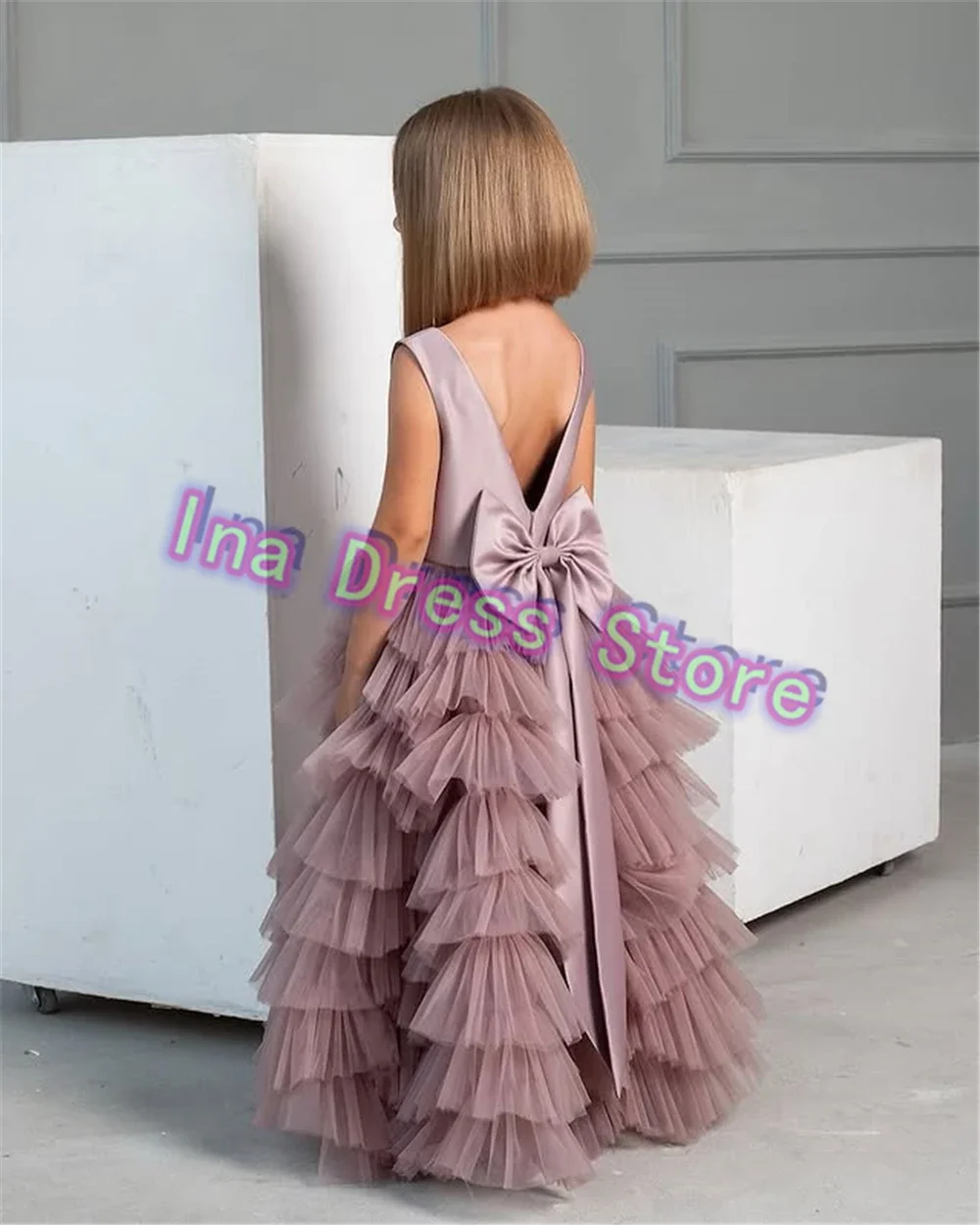 Lovely Layered Flower Girl Dress Pink Tulle Fluffy for Little Princess Wedding Party Birthday Evening Ball Gowns Customisable