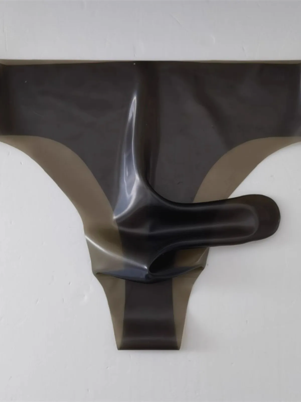 Sexy Men Soft Latex Fitted T-Briefs underpant Thong Solid Color Briefs Private Party G-Strings Costumes Panty Underwear fetish