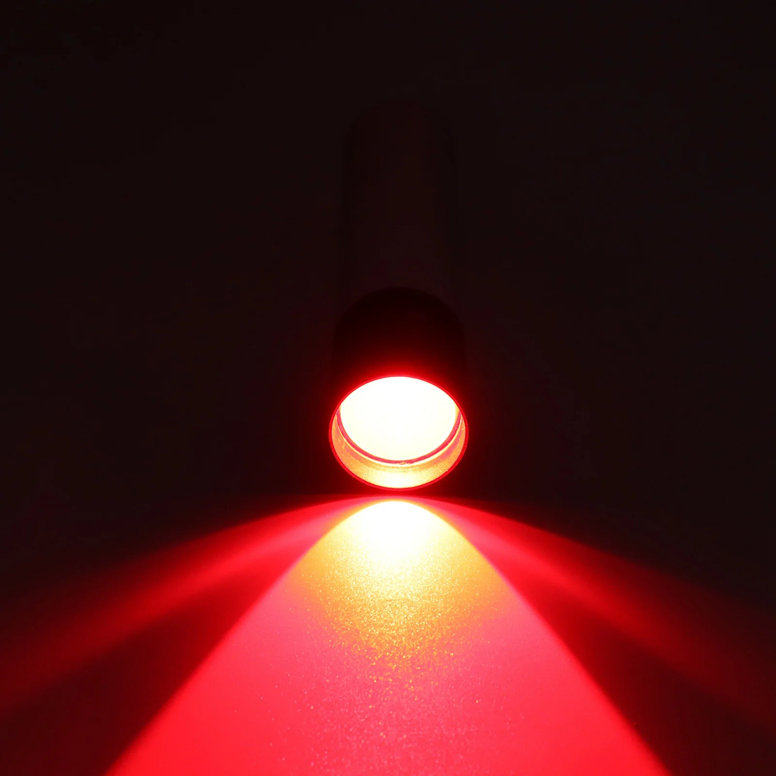 Portable Red Lamp Light Device Portable Red Lamp Torch Easy to Operate Red Lamp Device Machine