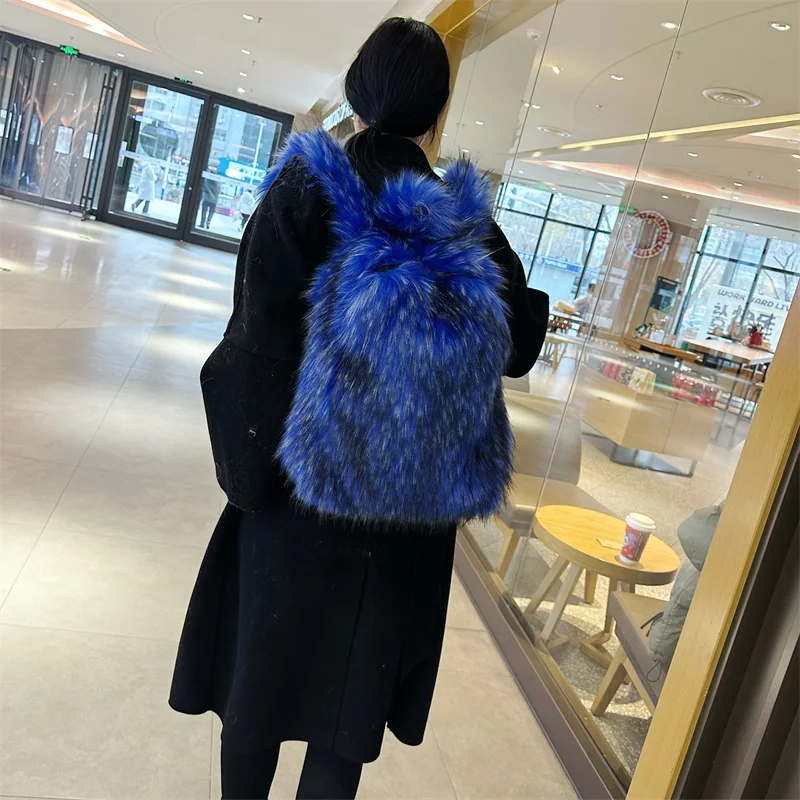 

Winter New Plush Schoolbag Women's Bag 2024 Fashion Student Backpack Women's Shoulder Bag Soft Plush Handbag Commute Bag
