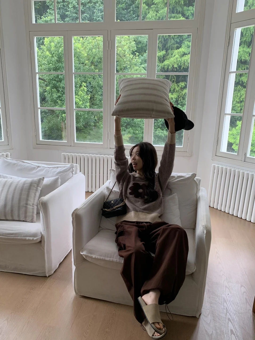 가을 겨울 루즈핏 여성 니트 스웨터 스트라이프 터틀넥 아우터웨어 롱 스웨터 칼라 따뜻한 보온 패션 출퇴근용