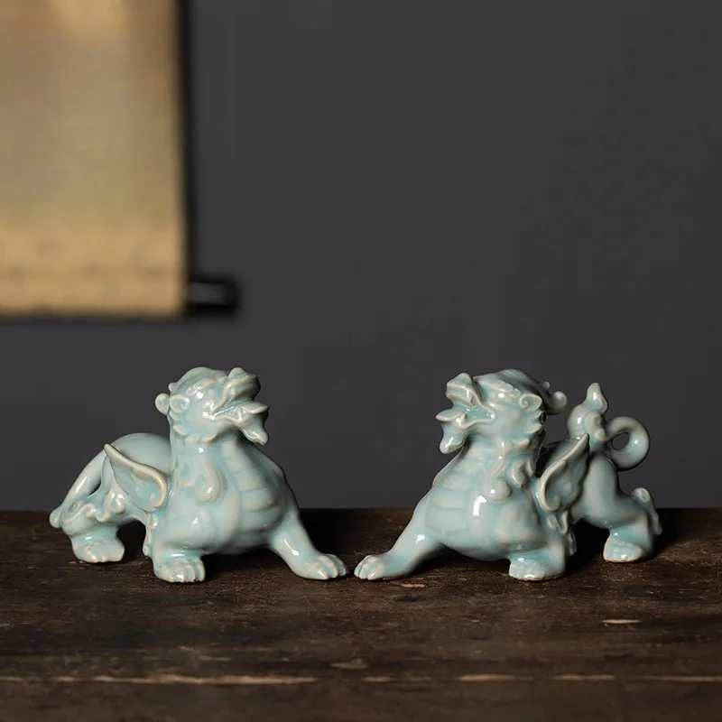 Handmade Longquan Celadon Tea Pet Elegant Pixiu Art Exquisite Miniatures Figurine  Statue Ceremony Teaset Collection