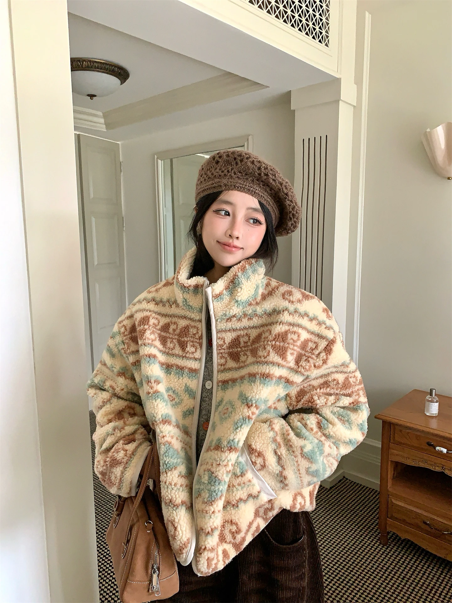 

Women's Thiened Lamb Fur Cotton Jaet Loose Fit Stand Collar Winter Warm Top Iced Americano Retro Sle Commute Faion