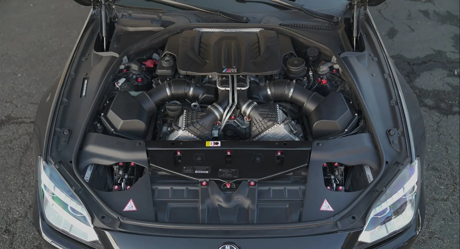 

Front Hood Bonnet Damper For BMW 6 Series F06 F12 F13 2011-2018 Gas Struts Lift Supports Cylinders Shock Absorber Piston Rods