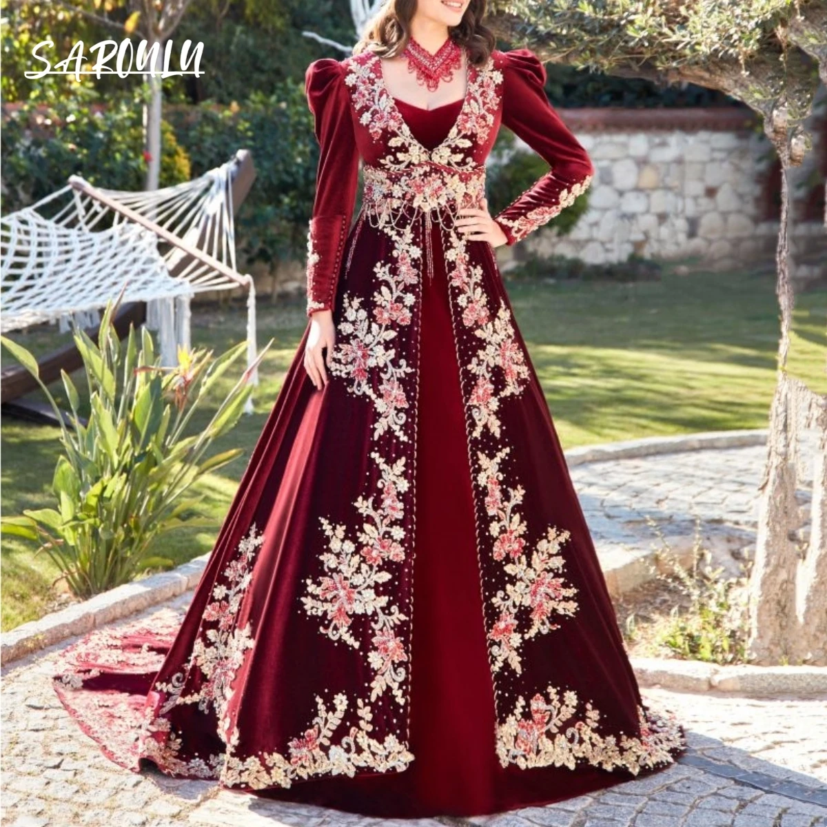 Robe de soirée en velours A-ligne avec appliques florales, coupe maxi à pampilles, robes de Rhcaftan pour une occasion formelle, robe de soirée