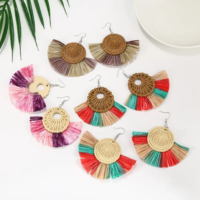 Bohemian ethnic style earrings women's raffia fringed earrings cross-border retro stud earrings popular jewelry wholesale