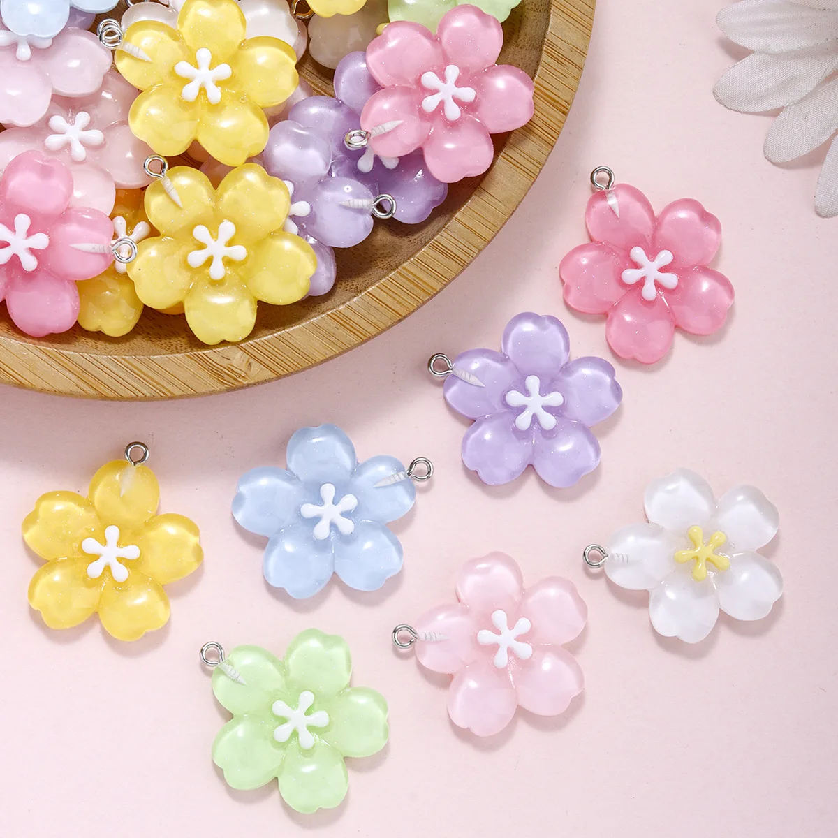10pcs Cute Sakura Resin Pendant Small Flowers Charms For Jewelry Making Accessories DIY Earrings Necklace Keychain