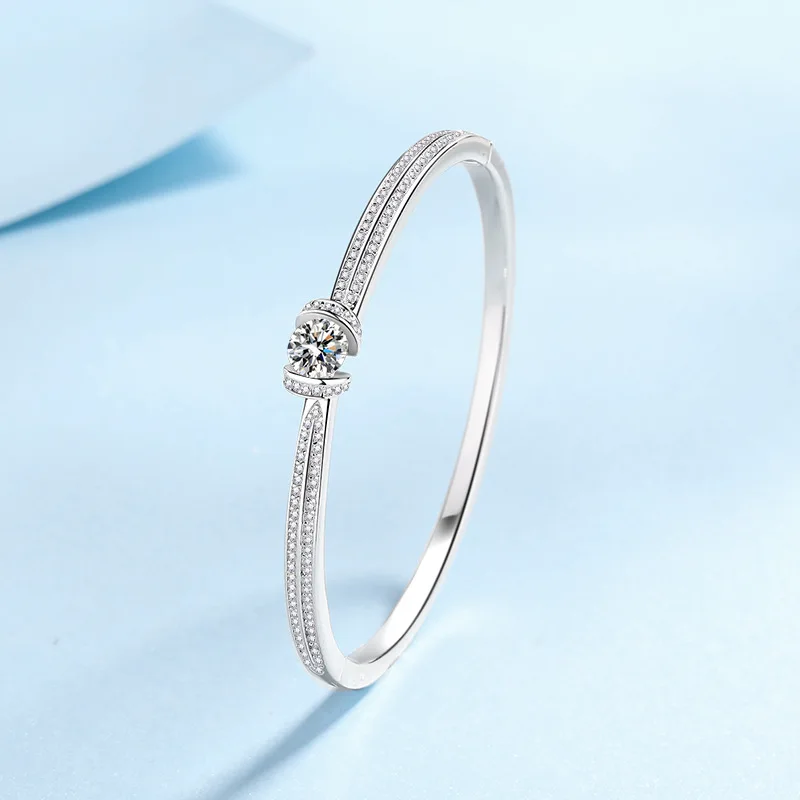 Fine Craft Light Luxury Fashion Bracelet For Women1.76ct Moissanite PT950 Platinum Firm and tight inlay, comfortable fit on hand