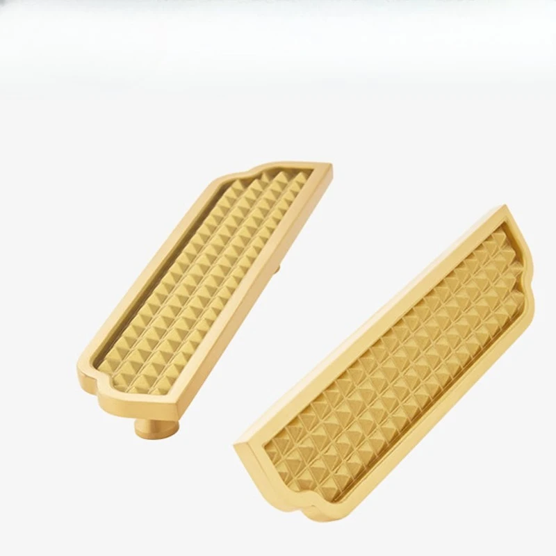 Opposite Door Handle Gold Knobs and Pulls Brass Door Knobs Cabinet Handles Kitchen Cupboard Drawer Pulls Kitchen Accessories