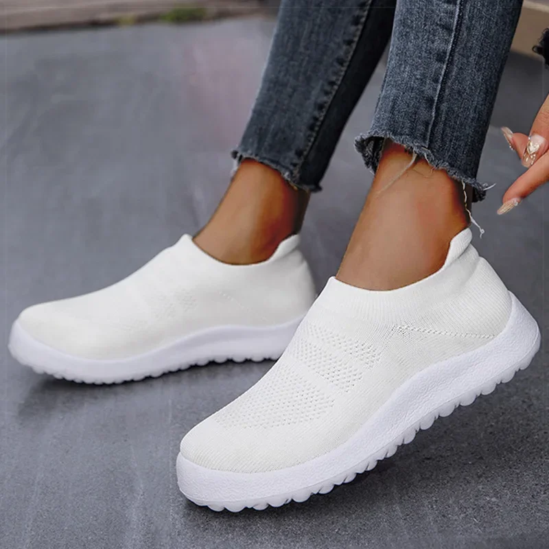 2024 Autumn Plus Size Women's Shoes, Lightweight, Breathable, Casual Sports Shoes, Wear-resistant Sleeves, Soft Soles, Couple's