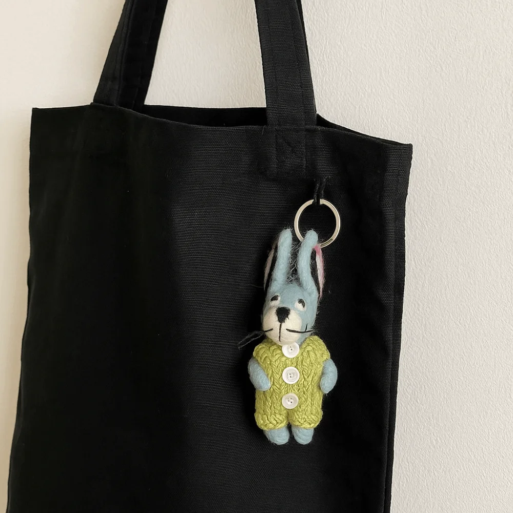 Cute Rabbit Wool Felt Animal Pendant Little Pig Nepal Rabbit Keyring Bear Handmade Cartoon Keychain Unisex
