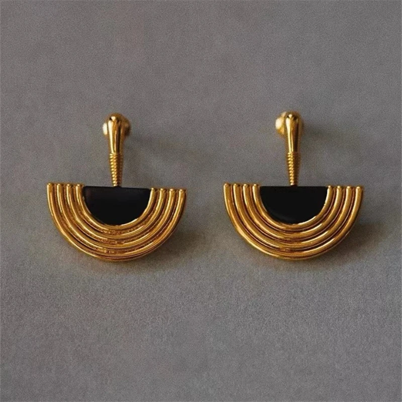 HUANZHI Black Glazed Metal Drop Earrings Geometric Sector Gold Color Irregular Vintage Personality Jewelry New Design