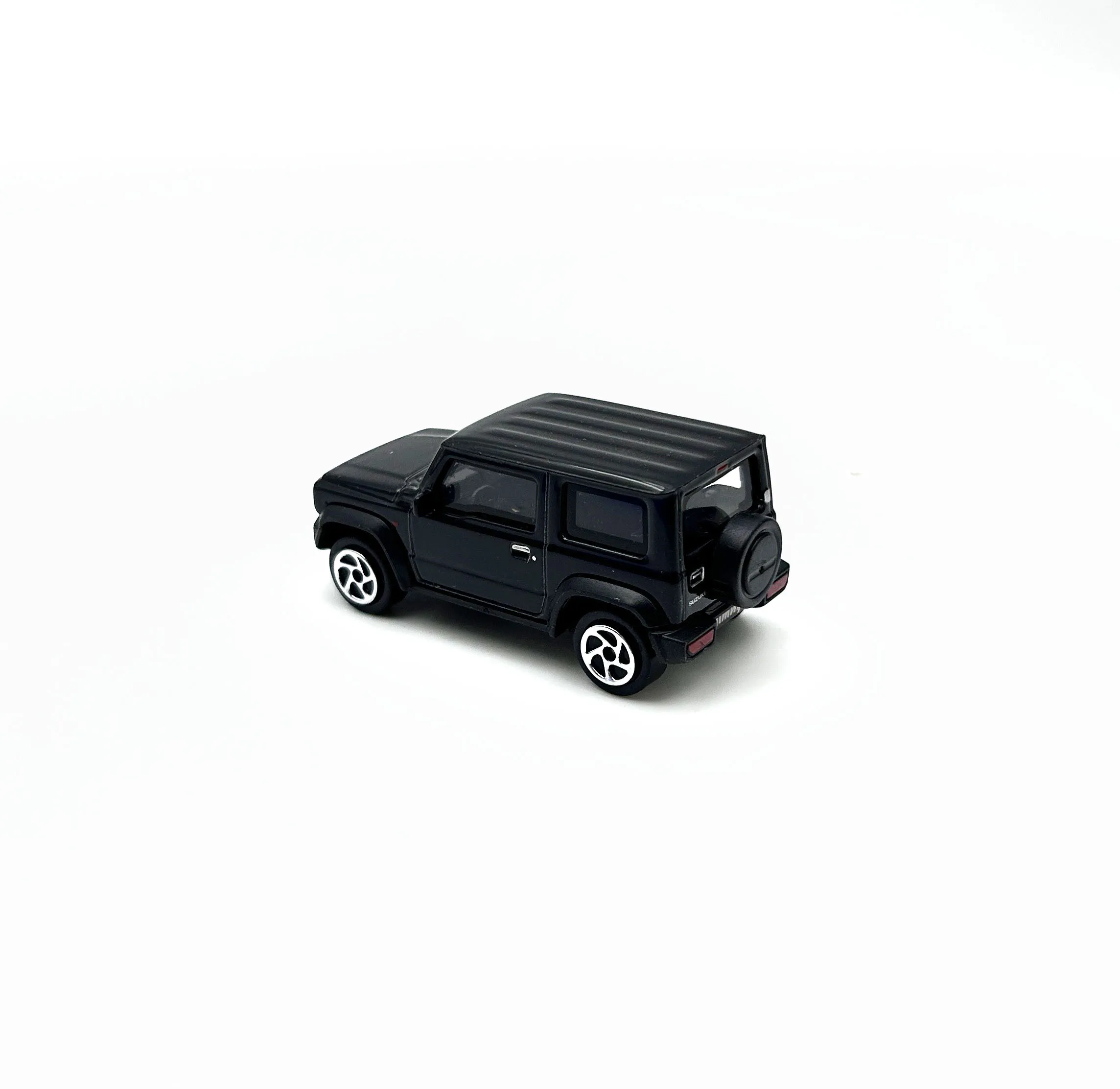 Mini-Suzuki Jimny-Legierungsautomodell, stellen Sie die Details des echten Autos wieder her, stoßdämpfendes Design, Halloween-Geschenk für Kinder.