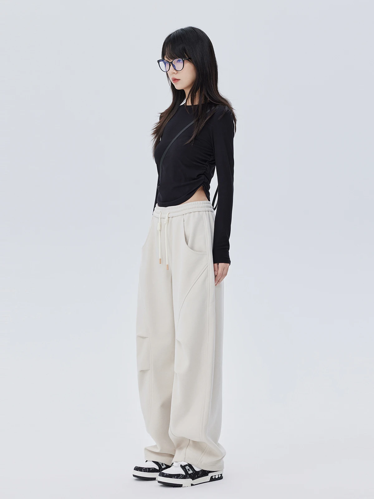 Spring and Autumn new women's pants, high waisted straight leg slim fit jeans, commuting casual pants