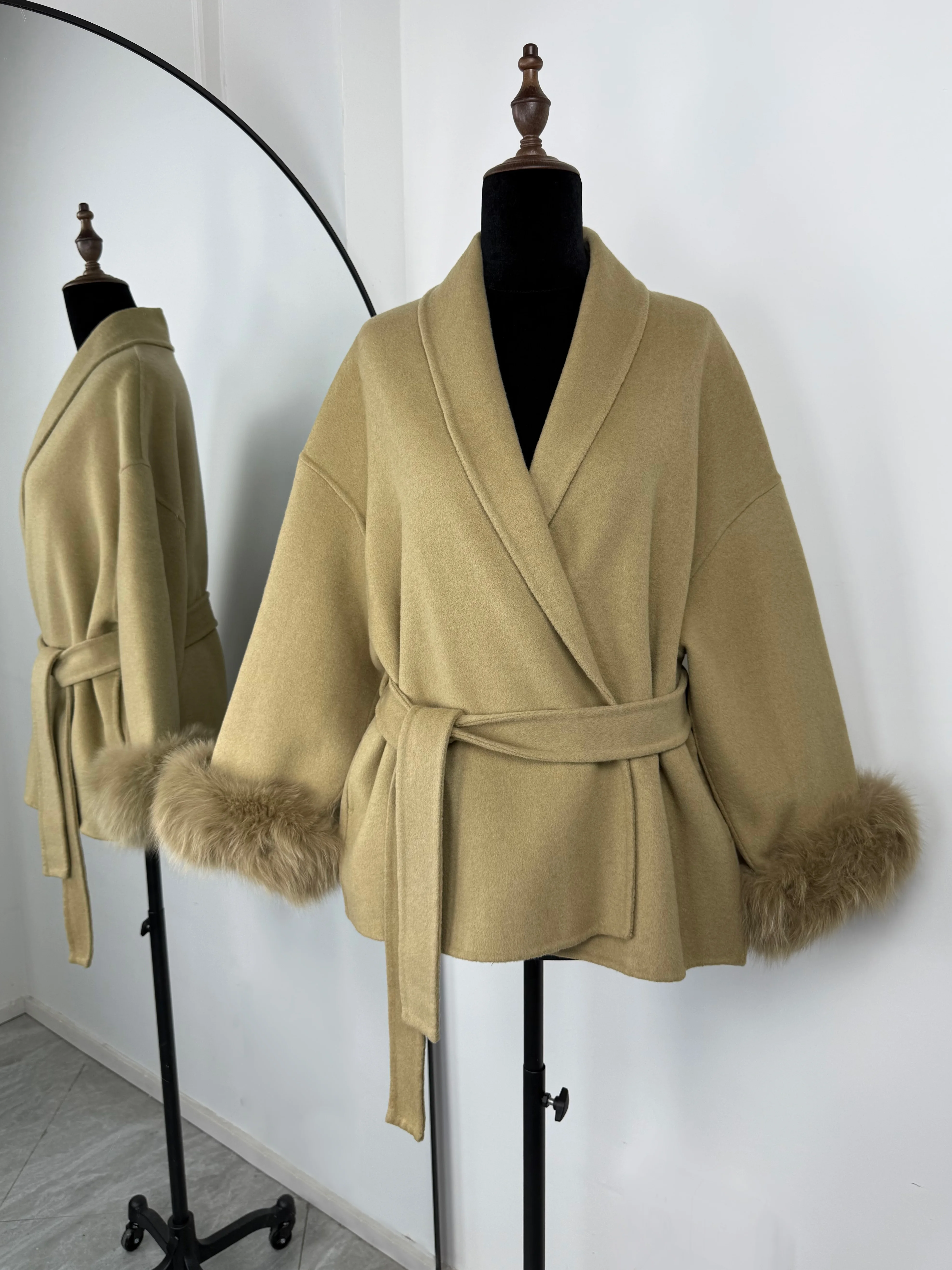TARUXY Fuchspelz-Wollmäntel für Damen, kurzer Mantel, Bürodame, abnehmbarer, eleganter doppelseitiger Wollmantel, 2025, neue Strickjacke