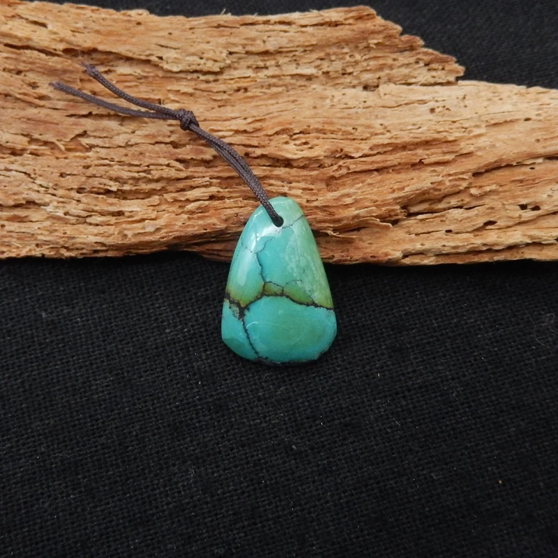 

Натуральный бирюзовый треугольный кабошон с отверстием спереди, бусина для изготовления украшений своими руками, идеальный подарок, 22x15 мм, 1.5 г