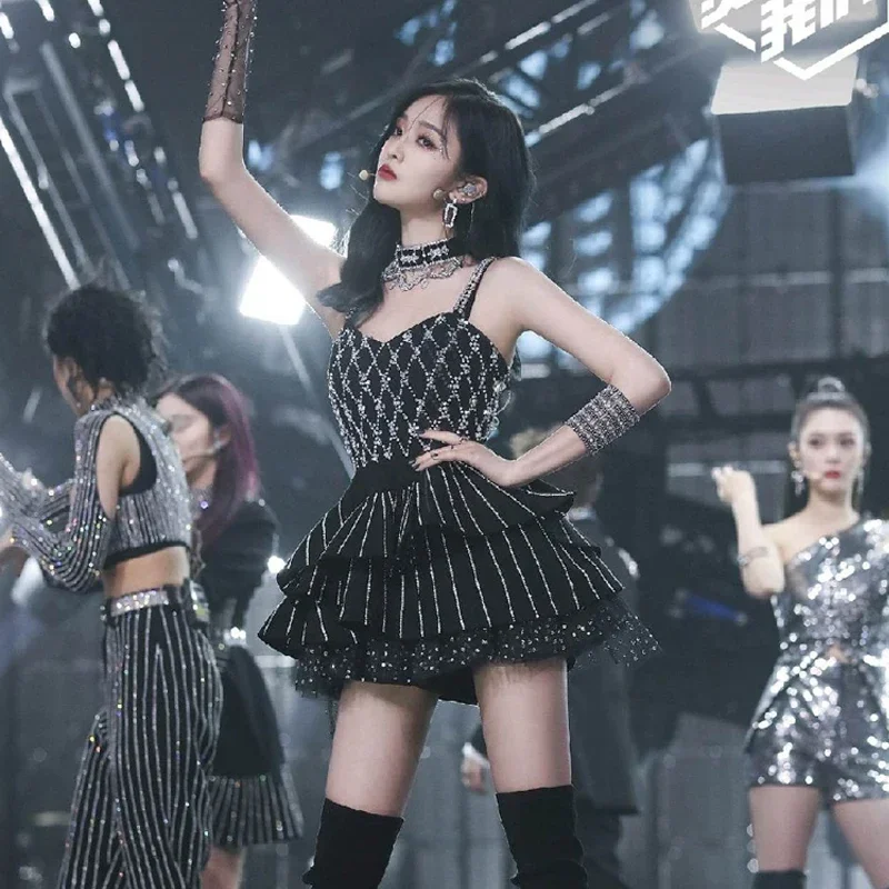 Pole/Jazz Tanz anzug für Frauen Gruppe schwarz glänzend flauschigen Rock Nachtclub DJ DS Sängerin Lead Dancer Rave Outfits Dwy5815