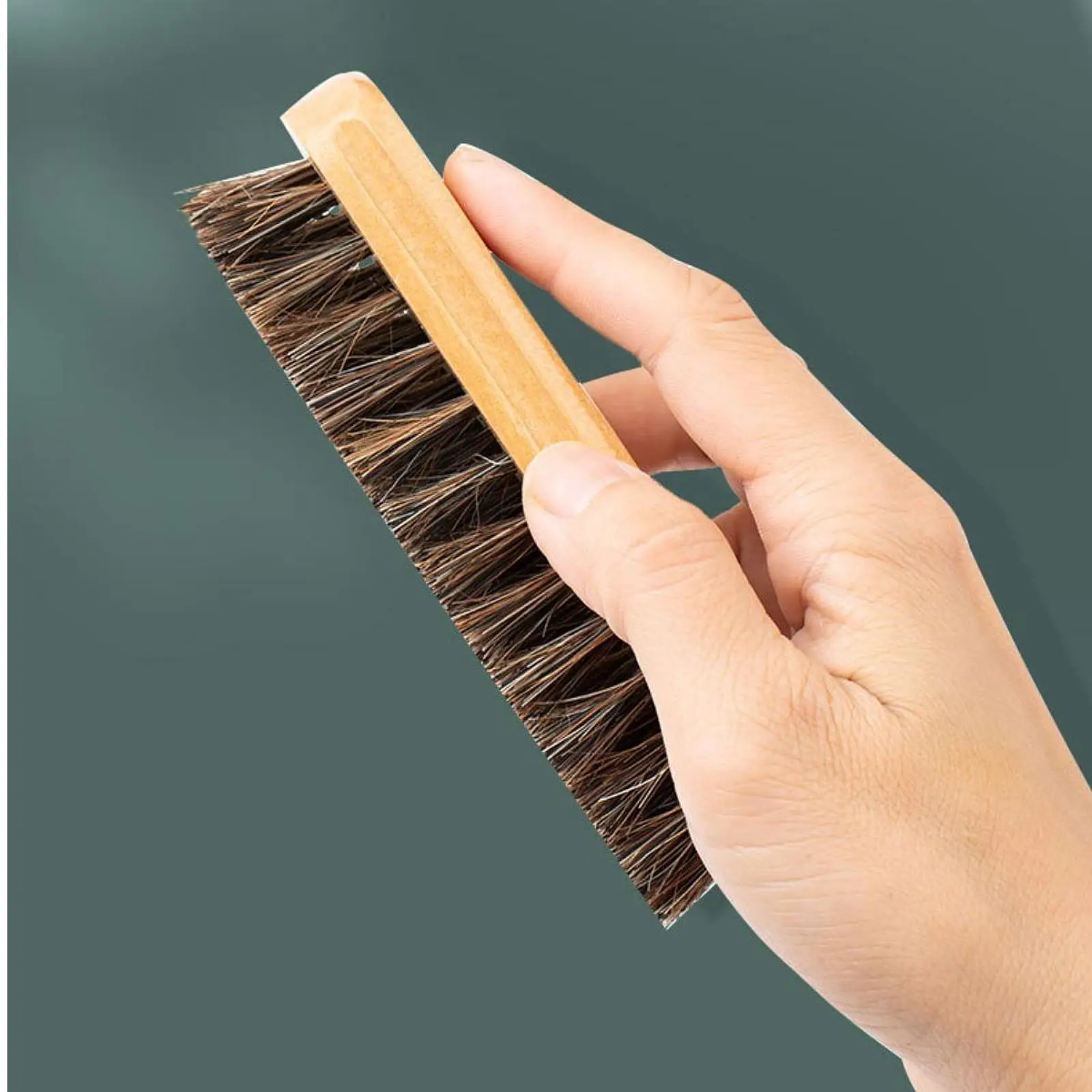 Travel Leather Shoe Care Kit for Men and Women Shoe Cleaner 2x Polishing Cloths with Shoehorn Horse Hair Brushes Shoe Shine Kit