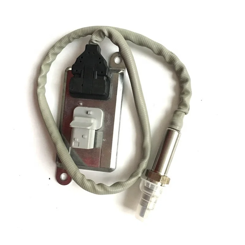 Diesel Engine Aftertreatment Device Square Four Needles Nitrogen Oxide Sensor 5WK9 6653C A0101539528