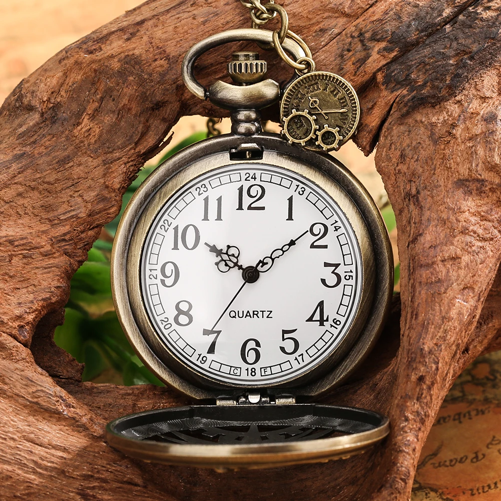 Antique Hollow Gear Quartz Pocket Watch Retro Arabic Number Steampunk Pendant Fob Watch Souvenir Necklace with Gear Accessories