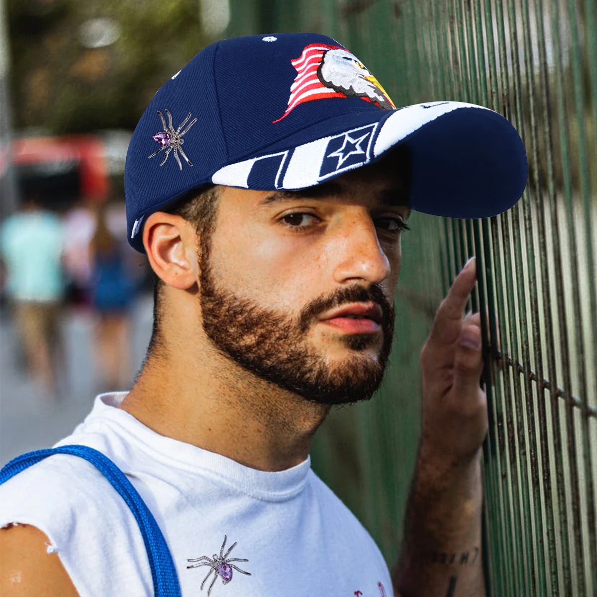 

2pcs Spider Brooch Alloy Crystal Halloween Decor Cute Breastpin For Bag Hat Clothes Accessory Gift Jewelry Women Kids