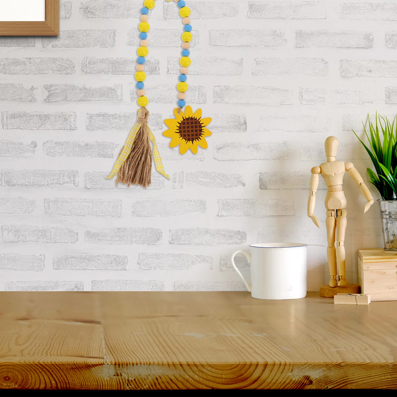 

Wooden Bead Sunflower Tag Tassel Hanging Decor Home Restaurant Bee Wood Beads Bar DIY Party Festival Bee Theme Style
