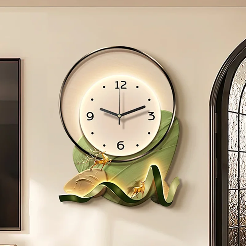 Z Xenomorph Design Wall Watch Creative Cartoon Restaurant Digital Luxury Wall Clocks Modern Horloge Murale Living Room Decoratio