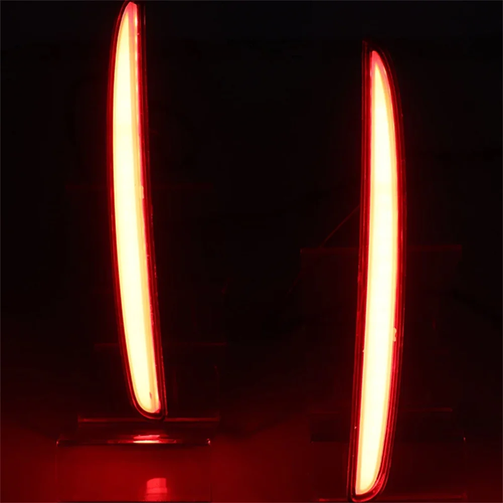 Red LED Car Rear Bumper Reflector Tail/Brake Lights Rear Fog Lights For Honda Civic Hatchback/Type-R/SI 4-Door Sedan 2017-2022