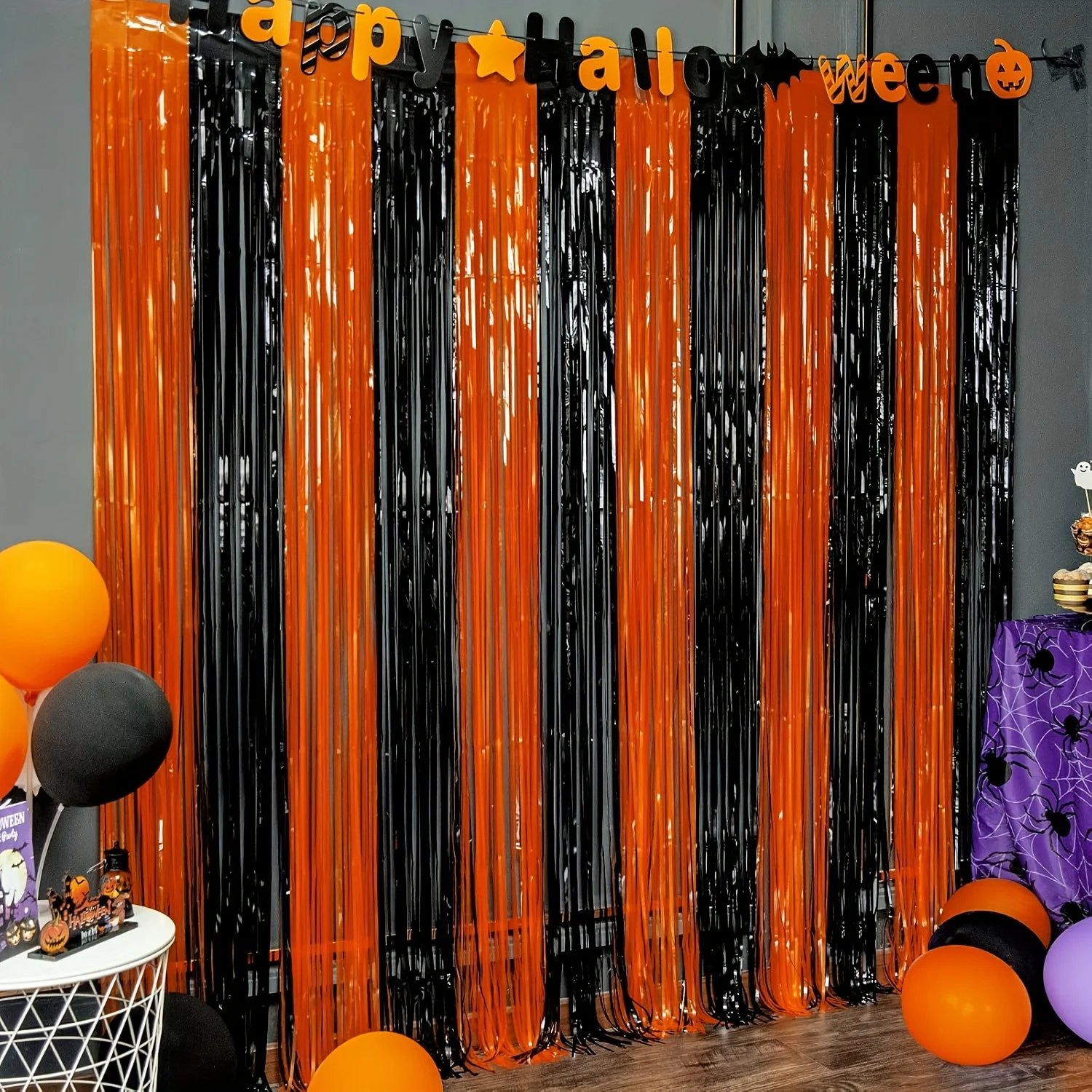 Schwarz-orangefarbene Halloween-Dekoration, Lametta-Folien-Fransen-Hintergrund für Fotokabinen-Requisiten, Dusch-, Halloween- und Weihnachtsparty-Zubehör