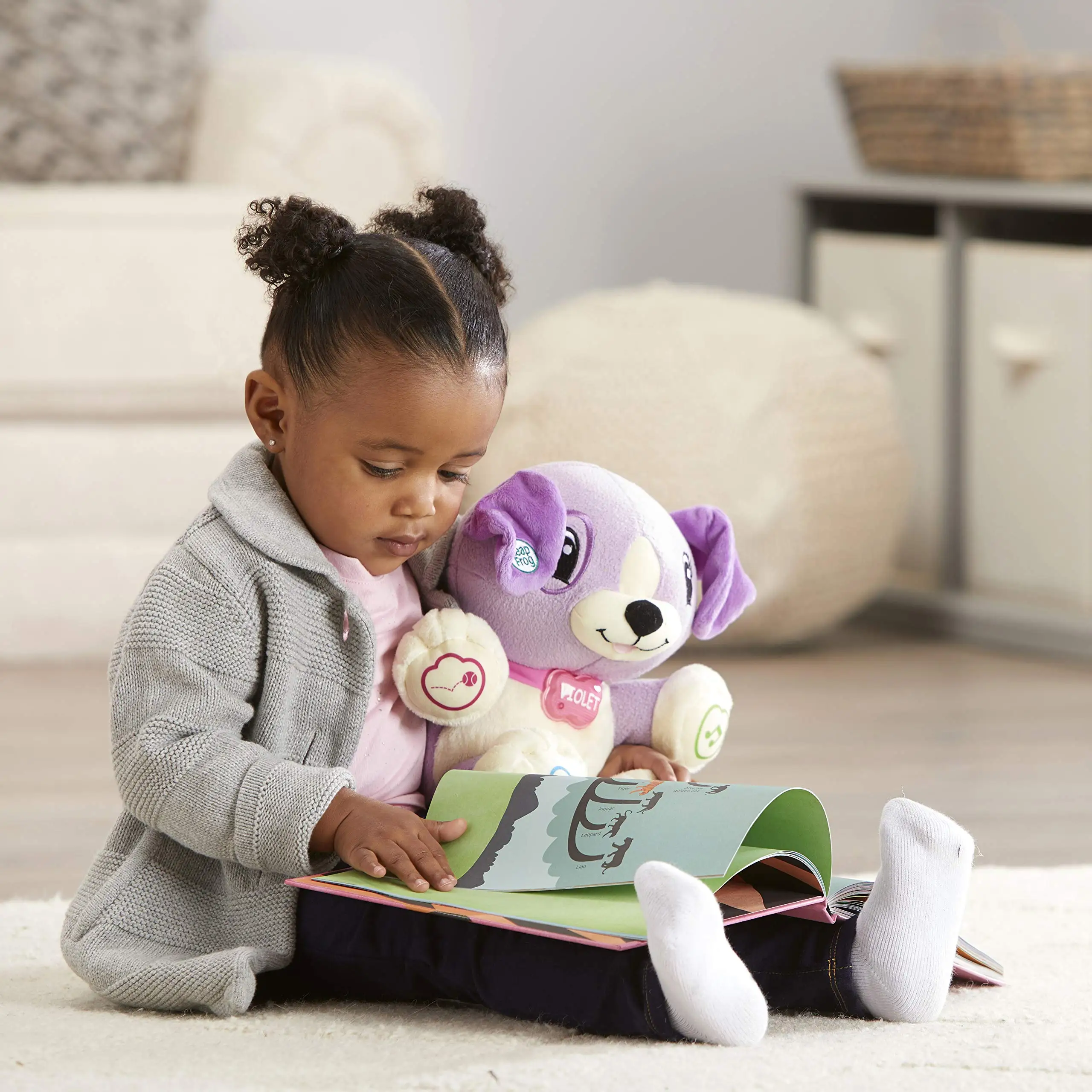 LeapFrog My Pal Violet elektronische interactieve knuffel hond met geluid en licht muziek leren Spaans Engels vroeg speelgoed