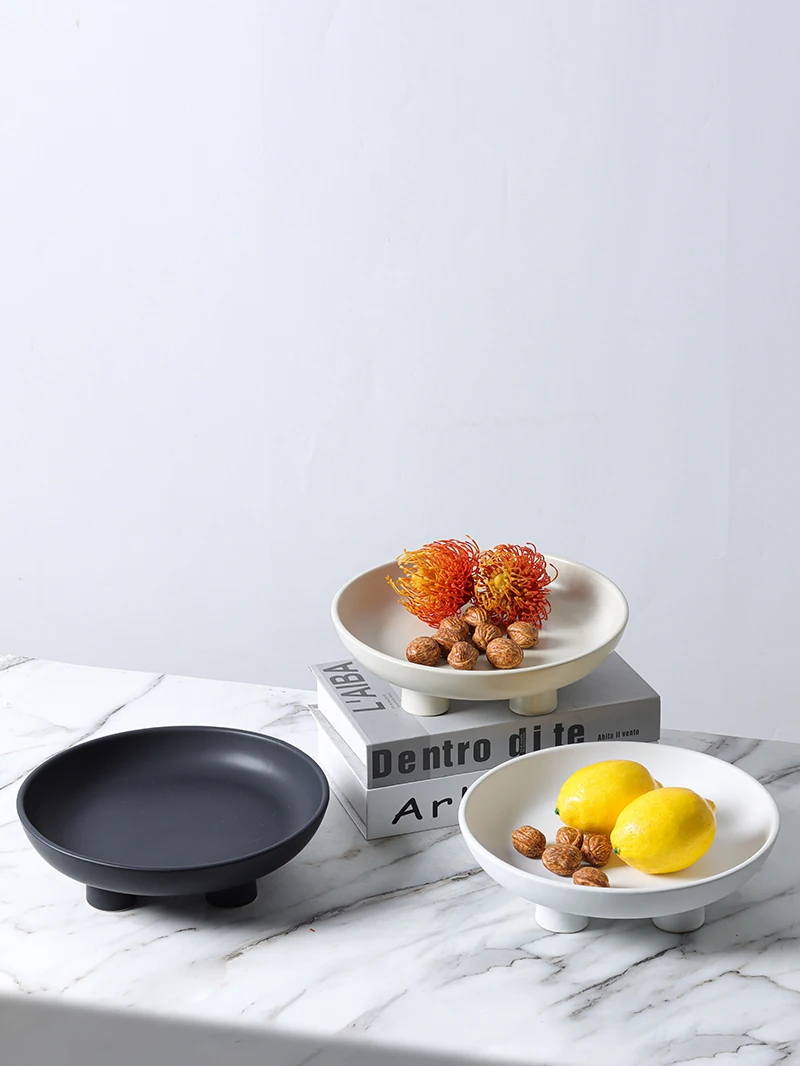 Modern Minimalist Nordic Creamy Style Four-Legged Ceramic Fruit Tray Home Decoration Accessories Soft Design Hotel Folk