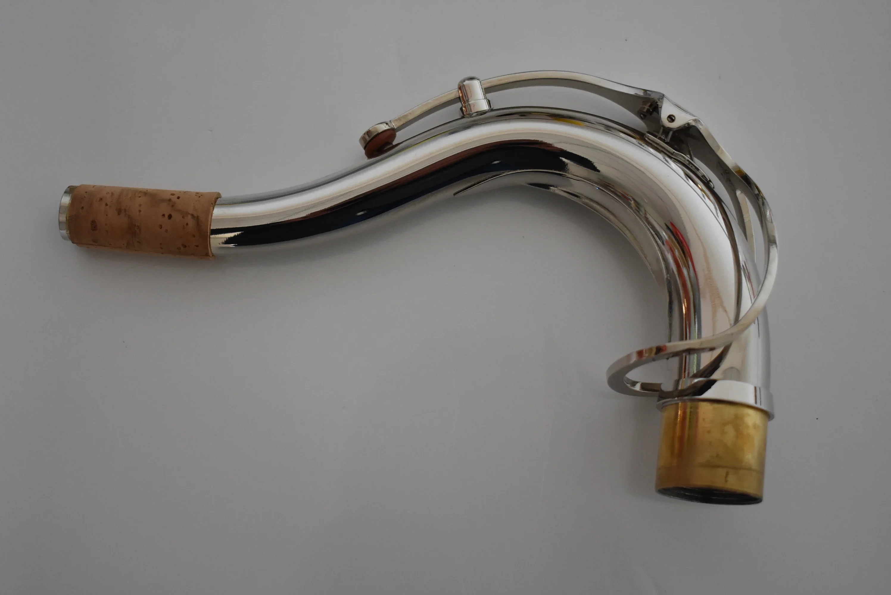 

Изысканный тенор-саксофон с изогнутой шеей, трубка с никелированным покрытием, аксессуары для музыкальных инструментов, запчасти для ремонта, 1 шт.