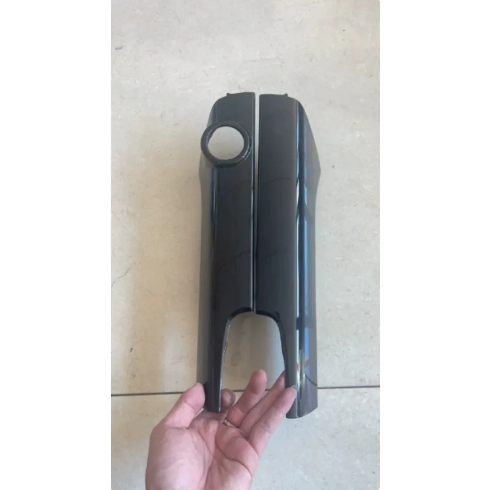 For Toyota 2014-2015-2016-2017 Land Cruiser 2700 Prado 4000 LC150 One-Touch Start Column Trim in Piano Black